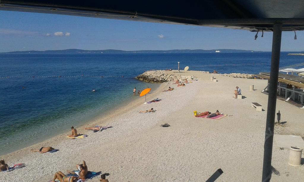 Apartment Sunny Yellow - With Balcony And Parking Place, Split Szoba fotó